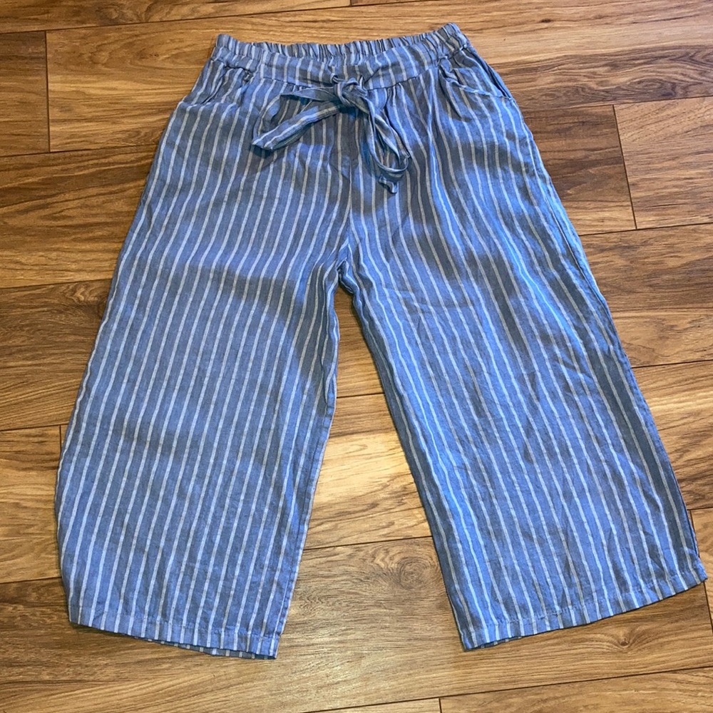 Bella Amore Italian Linen Capri pants